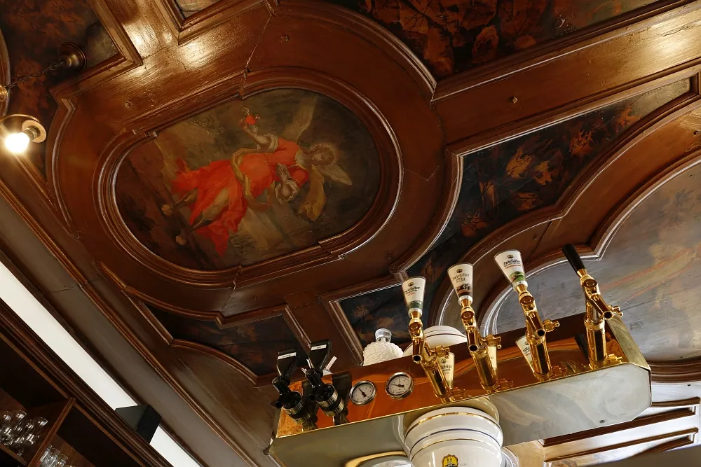 Denkmalgeschützter Klostergasthof Adler in Obermarchtal nach dem Umbau